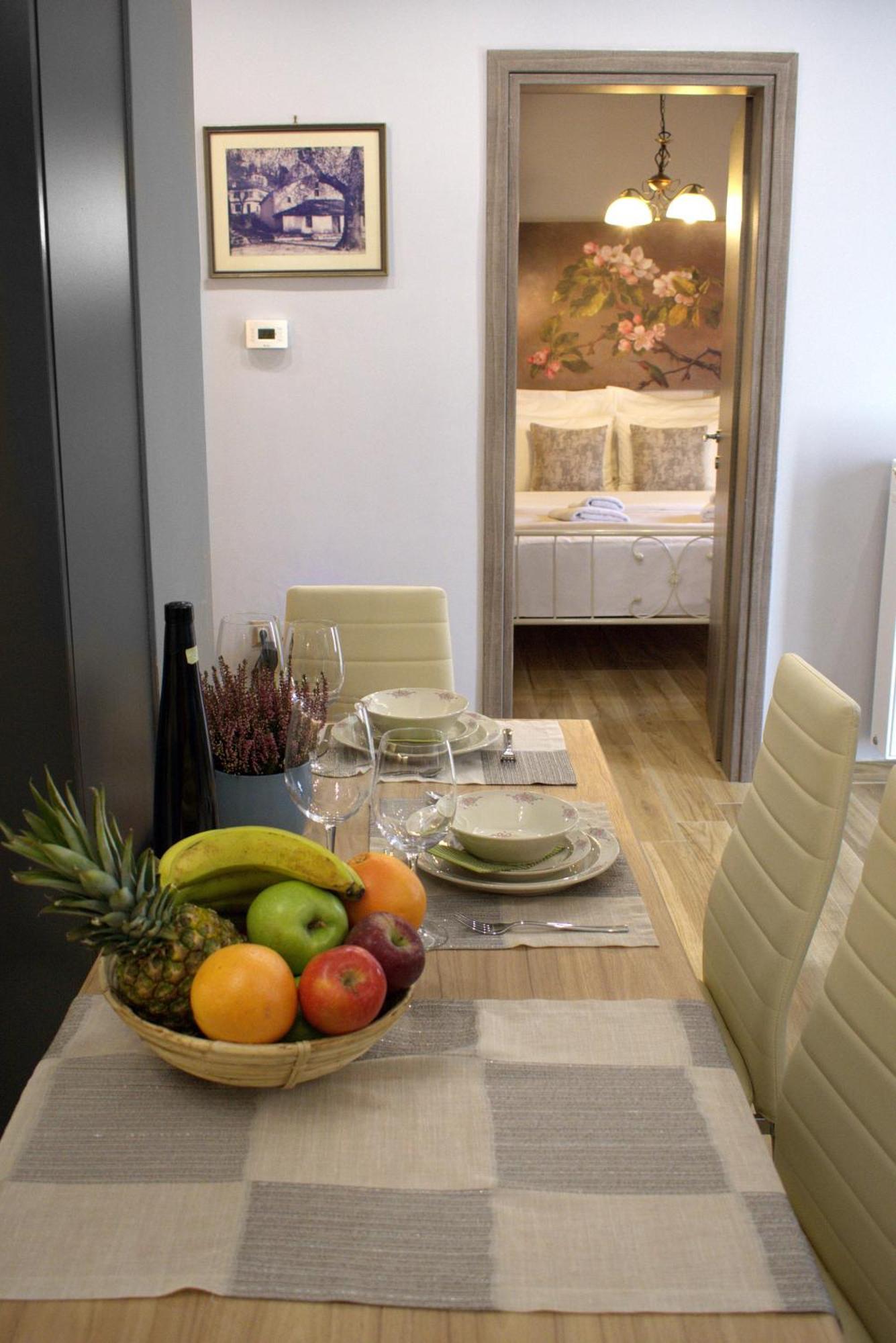 Venus Guesthouse Портариа Екстериор снимка